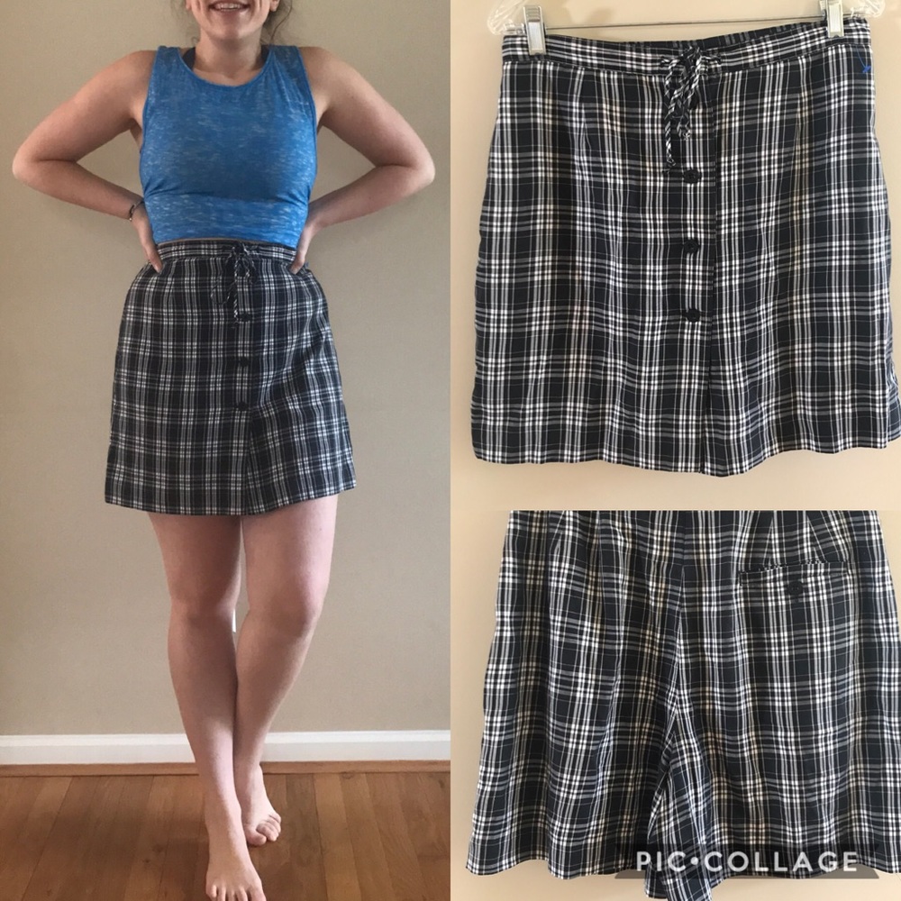 Vintage Black and White Plaid Button Down Skort